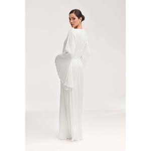 Robe de soirée longue en satin plissé blanc <span class=keywords><strong>Camille</strong></span> - Product Image 2