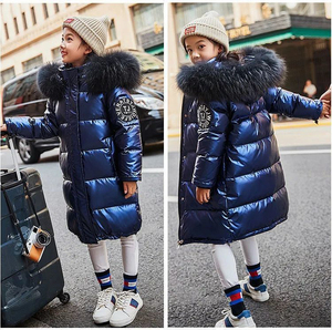 Vêtements d'hiver pour enfants OEM, <span class=keywords><strong>manteau</strong></span> <span class=keywords><strong>long</strong></span> pour garçons, vêtements pour filles, col en fausse fourrure, combinaison de neige bleue, parka pour adolescents - Product Image 4