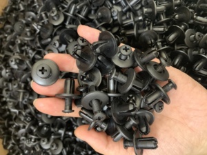 Rivets à pression de fixation d'entraînement en <span class=keywords><strong>plastique</strong></span> de voiture de <span class=keywords><strong>6mm</strong></span> 8mm - Product Image 5