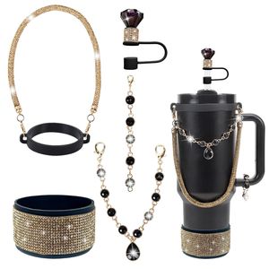 Botella de agua de lujo con tapa de diamantes, soporte de silicona para vaso, colgante de <span class=keywords><strong>mariposa</strong></span>, cadena para vaso, asa brillante, lavable - Product Image 1