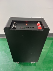 Klasse A 8000 Zyklen 10kWh 51,2V 200Ah Stapelbare Split LiFePO4 Batteriepack |   ESS CAN Bluetooth-Überwachungssystem für netzunabhängige Solaranlagen - Product Image 3