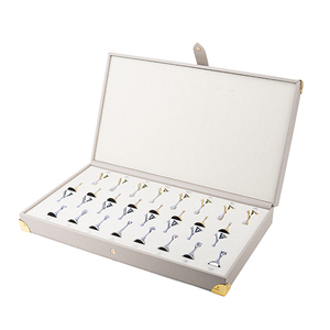 SAWTRU Saldi di Liquidazione: <span class=keywords><strong>Scacchiera</strong></span> Internazionale Pieghevole in Legno 100 Squadrati 10x10 con Dama Internazionale Intarsiata - Product Image 1