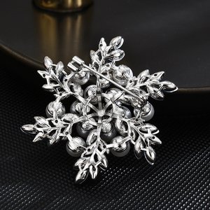 Joyería de moda chapado en rodio latón cobre flor mujeres Pin perla broche - Product Image 3