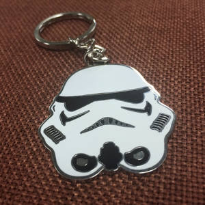 พวงกุญแจเหล็ก ดีไซน์การ์ตูนผีสุดสร้างสรรค์ น่ารัก ใช้เป็นพวงกุญแจห้อยกระเป๋าเป้ กระเป๋าหนังสือ สำหรับคู่รัก - Product Image 3