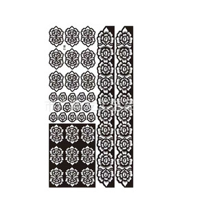 <span class=keywords><strong>Tatuaggi</strong></span> all'henné indiani su larga scala con <span class=keywords><strong>disegni</strong></span> per mani e braccia; Adesivo per due mani con motivi intricati; Tatuaggio con modello del Sud-est asiatico - Product Image 1