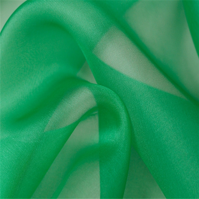 Natural Material Wholesale Factory Direct Silk Organza Fabric with Discount Price for Sun-proof Clothes