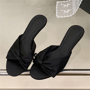 Sandalias de tacón de aguja de verano 2025 de alta calidad, estilo europeo y americano, con punta abierta, elegantes y sexys para uso exterior. - Product Image 4