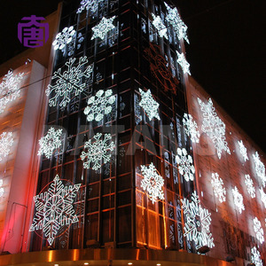 Lumières de Noël LED à motif flocon de neige, pour l'extérieur, murales et sur pied, avec indice de protection IP65 - Product Image 3