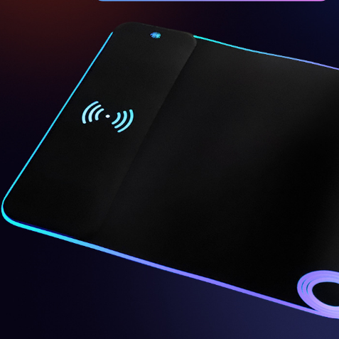 Multifunctional Mouse Pad With Wireless Charging , Black Rubber Large Desk Wireless Charger Mouse Pad