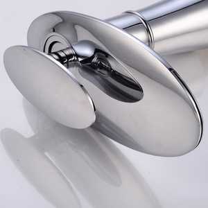 Ottone Acqua di Rubinetto Bianco/nero/cromo Cascata Bacino Rubinetti Miscelatore per lavabo bagno - Product Image 5