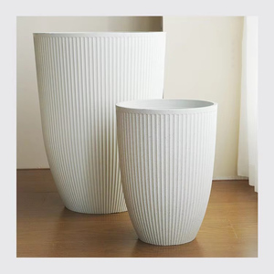 Ventes en gros <span class=keywords><strong>de</strong></span> grands pots en plastique ronds pour l'intérieur et l'extérieur, pots à fleurs durables, grands pots <span class=keywords><strong>de</strong></span> jardin pour la décoration <span class=keywords><strong>de</strong></span> la maison - Product Image 4