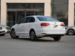 Volkswagen Sagitar 280TSI DSG Comfort Sedan d'occasion 2018, véhicule familial compact Agile Turbo - Product Image 5