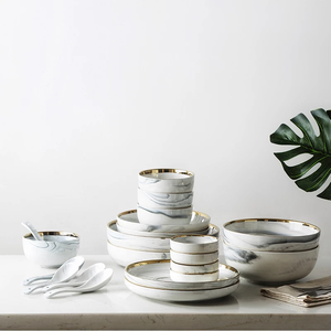 Assiette à dîner en marbre gris à bordure dorée pour restaurant hôtel maison plats ronds en céramique - Product Image 1
