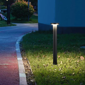مصباح إنارة خارجي LED جديد التصميم من الألومنيوم بدرجة حماية IP65، إضاءة دافئة بيضاء للممرات، معتمد من CE وEMC وLVD، ضمان لمدة 5 سنوات - Product Image 1