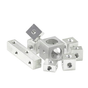 Bloc de fixation personnalisé en alliage d'aluminium multifonctionnel 10x10x10mm connecteur Cube M3 écrou hexagonal en aluminium connecteur d'affichage Cube - Product Image 2