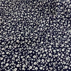 Tela Popelina 100% Algodón Estampada con Pequeños Flores para Ropa Infantil, Ropa de Mujer y Vestidos - Product Image 6