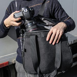 Sac à bandoulière de voyage en TPU imperméable antichoc pour appareil photo - Product Image 4