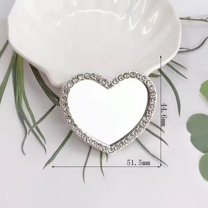 Miroir de maquillage circulaire à fleurs incrusté de diamants, design amour, accessoires de bijoux DIY, style contemporain pour le voyage - Product Image 5