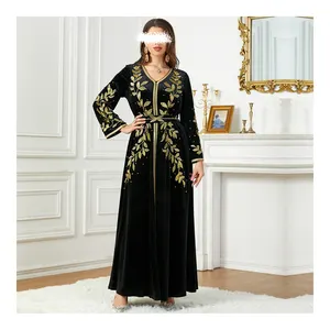 Latest Designs Arab Turkish Islamic Velvet 4 Colors Dubai Abaya Long Muslim Women Dresses