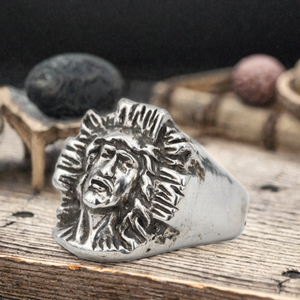 Anillo ORIGINAL de Titanio con Retrato de Calavera, Estilo Punk Vintage, Geométrico, Unisex, para Regalo o Fiesta - Product Image 3