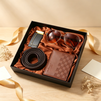 Ensemble cadeau d'affaires de luxe pour homme 4 pièces avec logo personnalisé, montre à quartz, lunettes de soleil, ceinture en cuir, parfum, cadeau d'entreprise pour lui, vente en gros
