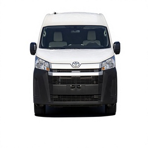 Toyota Hiace 2024 Usada, Blanca, 2026, en Venta, Asientos de Cuero, Cámara Trasera, Emisión Euro III, 8L - Product Image 1