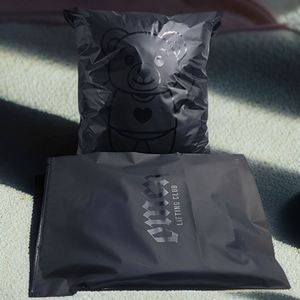 Blue Sky Matte Express Bag Red Mailer Bags Matte Black Mailer Custom Polymailers Custom Mailer Packaging Shipping Bag - Product Image 2