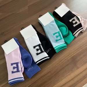Nuevos Calcetines de Ciclismo para Jóvenes de Verano, Parte Superior de Malla Transpirable, Suela Antideslizante, Logotipo en el Puño, para Entrenamiento en Bicicleta de Carretera al Aire Libre - Product Image 2