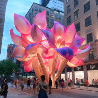 Lanternes florales géantes illuminées : Créez des points photo virals pour les complexes commerciaux et améliorez les paysages nocturnes urbains.