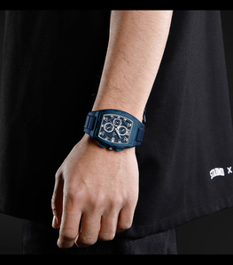 NAVIFORCE 8050 BEBEBE Montre de sport à quartz carrée en silicone bleu pour hommes Montre-bracelet chronographe étanche avec logo personnalisé bon marché - Product Image 6