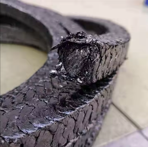 Joint d'étanchéité flexible en <span class=keywords><strong>graphite</strong></span> QiangLong avec fil en acier inoxydable 304, renforcé de fibre de verre et de fibre de carbone, modèle noir QLPG3001 - Product Image 6