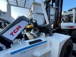 Chariot élévateur original de grande taille TCM 10 tonnes du Japon TCM 100 Chariot élévateur d'occasion diesel à vendre - Product Image 2