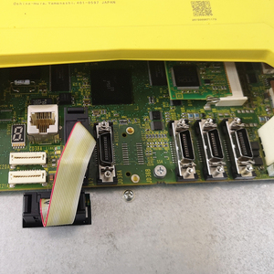 ระบบควบคุมซีเอ็นซี Oi-MF A02B-0338-B520 FANUC - Product Image 3