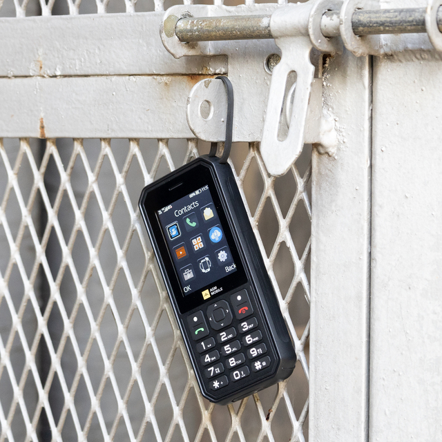 M11 Type-C Cable Power Bank Function 4000mAh TikTok Youtube Wifi SOS IP68 Waterproof Feature Phone Dual Sim Feature Phone