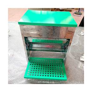 Personalización de productos metálicos Alimentación de pollos Contenedor de metal Sistema de alimentación del transportador Alimentador y <span class=keywords><strong>bebedero</strong></span> automático de pollos - Product Image 2