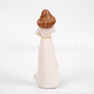 Resin Girl Holding Dog Figurine For <b>Home</b> Living Room Bedroom Desktop <b>Rustic</b> Style <b>Decoration</b> Mother's Day Gift - Product Image 3