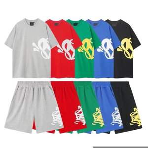 Conjunto de camiseta de manga corta informal y holgada con estampado de letras en espuma, moderno y elegante, y pantalones Syna de cinco puntos, ideal para el verano. - Product Image 1