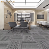 Offre Spéciale Prix Économique – Dalles de Moquette Amovibles Épaisses Commerciales en Bitume et PP, Dalles de Sol Emboîtables 50x50 pour Hôtels et Bureaux