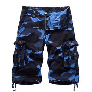 Pantaloncini Cargo mimetici Multicolor - Product Image 3