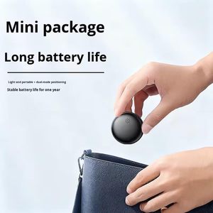 Etiqueta Inalámbrica Recargable Compatible con Apple Find My para Rastreo de Vehículos, Mascotas, Niños y Objetos - Product Image 3