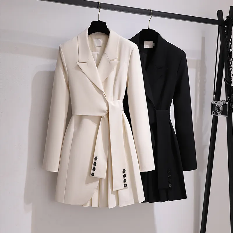 Grosir Penjualan Laris Musim Gugur Musim Dingin Desain Baru Jas Panjang Mantel Ol Pelangsing Pinggang Tinggi Gaun Berenda Mode Gaun Jas Panjang