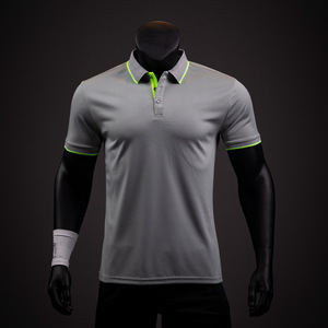 Vente en gros de polos avec logo personnalisé de haute qualité pour hommes polos de golf garçons en polyester avec logo brodé à séchage rapide pour femmes - Product Image 1