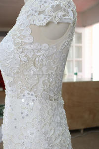 Robe de mariée vintage de luxe robe de mariée sirène élégante avec perles en dentelle belle manche de train - Product Image 6