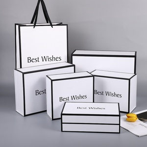 Boîte cadeau en papier pour vêtements, boîte cadeau en papier pour expédition, boîte cadeau en papier ondulé avec impression personnalisée - Product Image 2