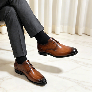 Chaussures Oxford de luxe pour hommes en cuir véritable, chaussures de ville formelles faites à la main sur mesure en cuir marron pour affaires - Product Image 6