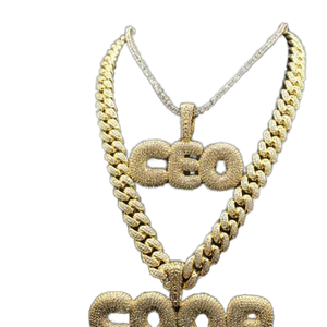 Collar con Colgante de Letra Personalizable Chapado en Oro Estilo Hip Hop para Hombre con Diamantes CZ y Circonita para Regalo - Product Image 1
