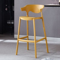 Tabouret de bar haut en plastique moderne pour l'extérieur, idéal pour la restauration - Écologique et durable