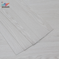 Dry Back Luxus-LVT-Bodenbelag Wasserfest 2mm 2,5mm 3mm PVC-Vinylboden Einfache Installation Vinyl-Fliesen Gewerblicher Bodenbelag