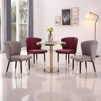 Ensemble de mobilier commercial d'intérieur : Chaise en tissu doux, pieds en métal type traîneau, table d'appoint ronde en bois pour bureau, hôtel, salon, projet de rénovation