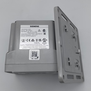 Contrôleur de niveau ultrasonique compact SITRANS LUT400 à point unique avec télécommande 7ML5050 - Product Image 3